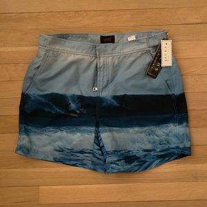 BNWT Jachs New York men’s board short, size 32